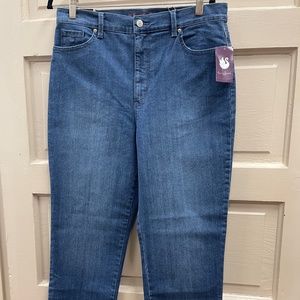 NWT MD Wash Denim Jeans Straight Leg